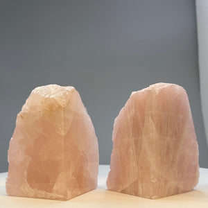 Pink Rose Quartz Crystal Bookends, Natural Characteristics for Unique Bookshelf Décor  w/ Meaning Card, Perfect Book Lover Gift (6+ lbs.) AI