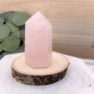 Rose Quartz, Crystal Obelisk, Tower, Point - Interiors in Balance