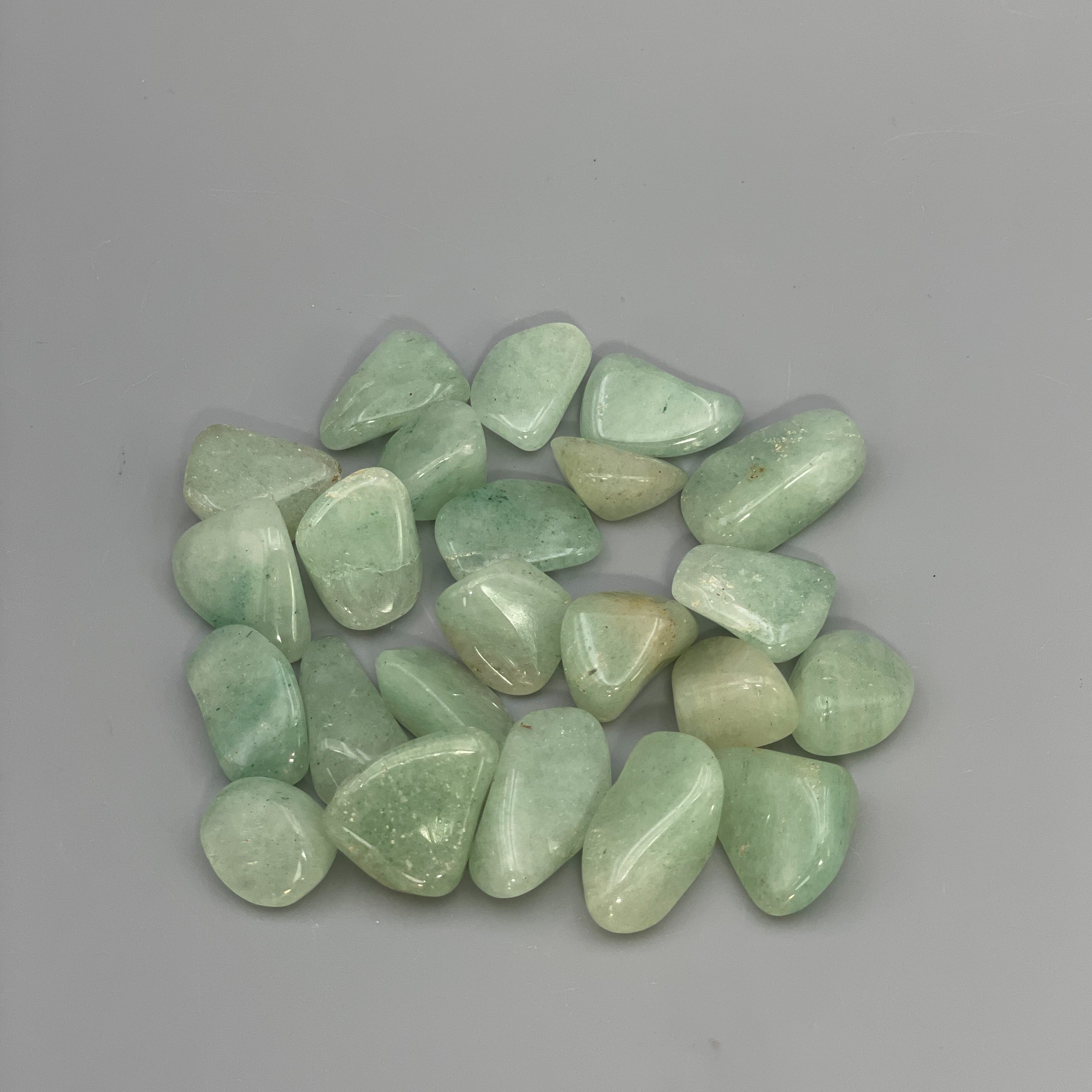 Green Averntine Tumbled Stone